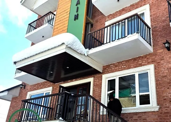 Hotel Terrain Tangmarg